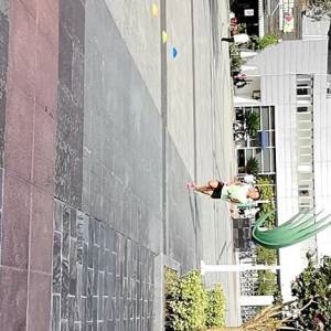 Finish photo for Hongrui Zhang